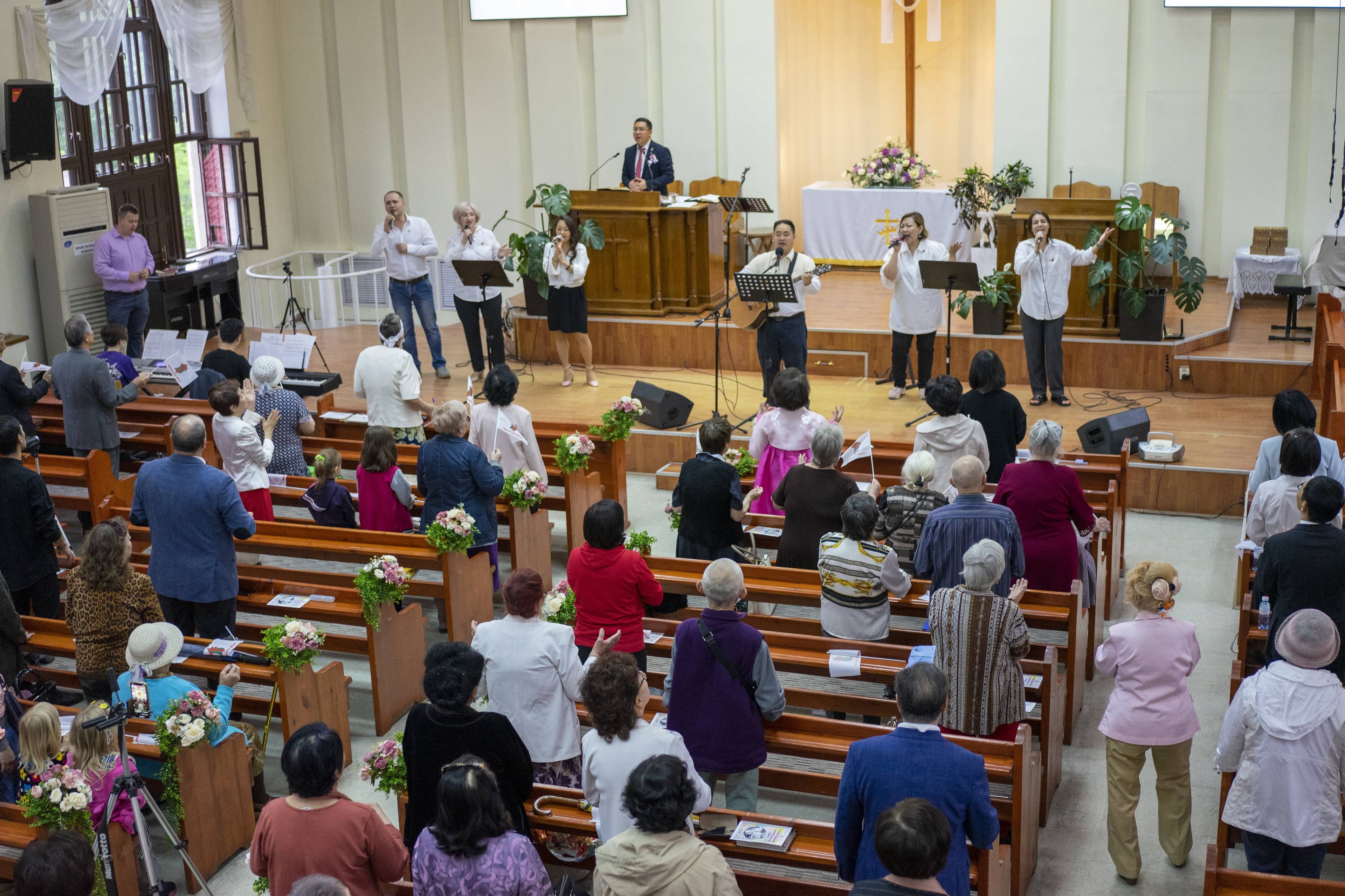 Фото богослужения в церкви